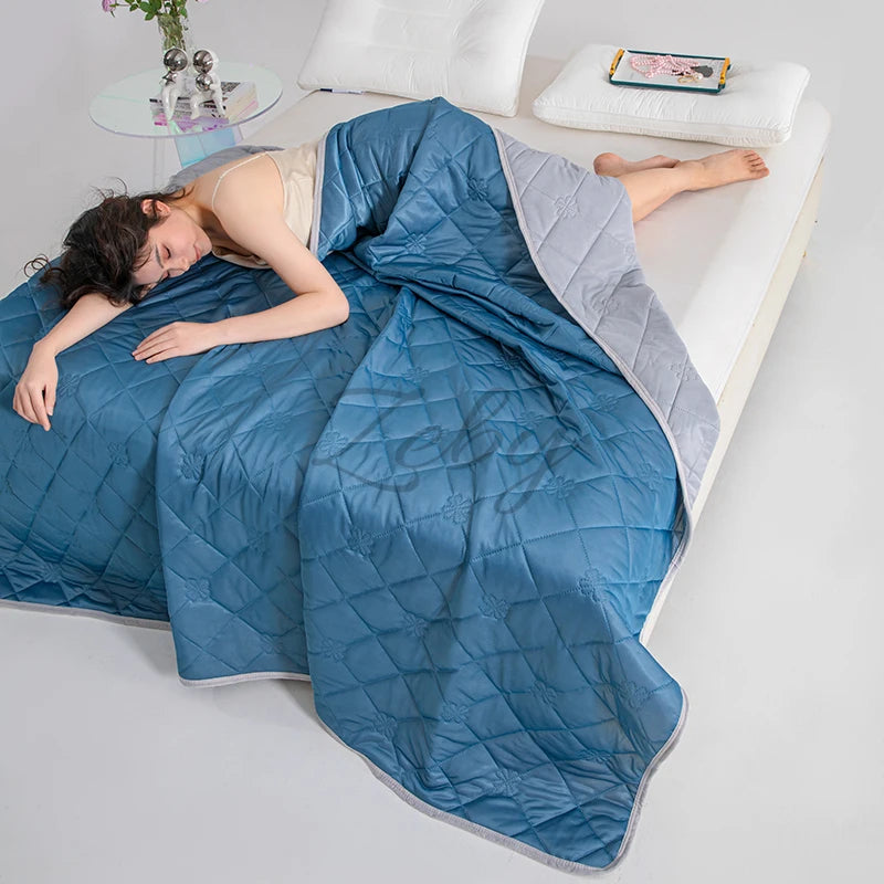Grade A Cooling Blanket for Bed Soft Breathable King Size Summer Comforter Queen Air Conditioning Cool Lightweight Comforter