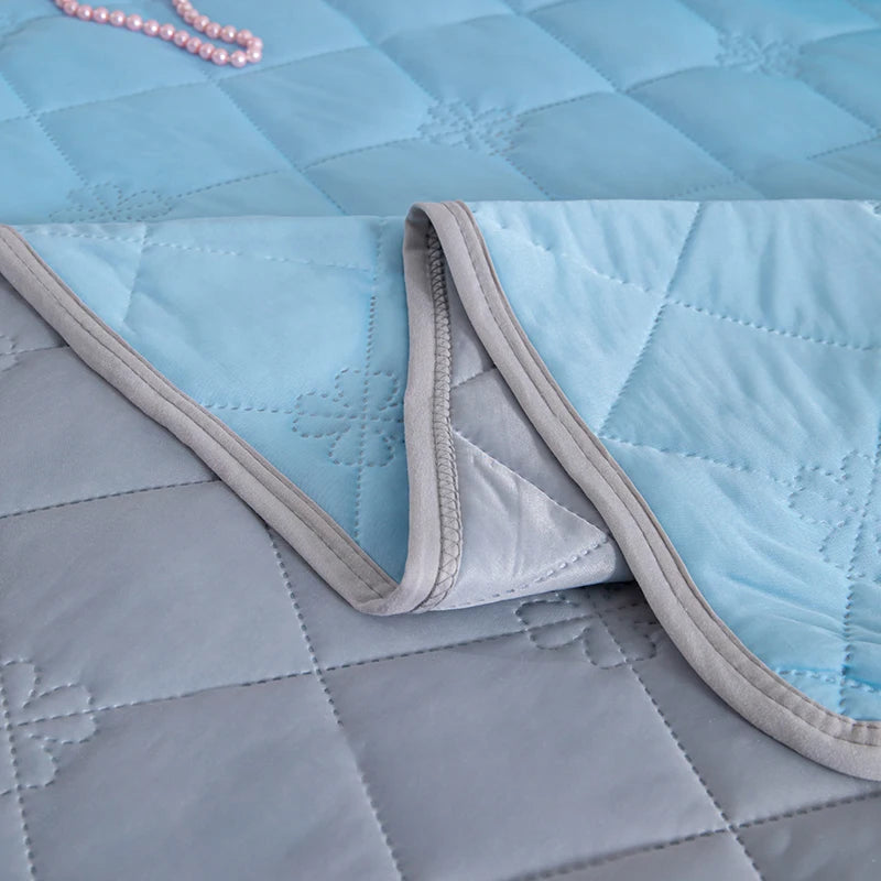 Grade A Cooling Blanket for Bed Soft Breathable King Size Summer Comforter Queen Air Conditioning Cool Lightweight Comforter
